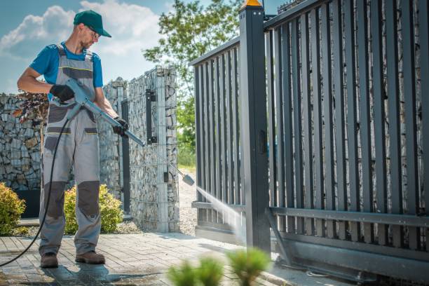 Spring Cleaning in Wauregan, CT